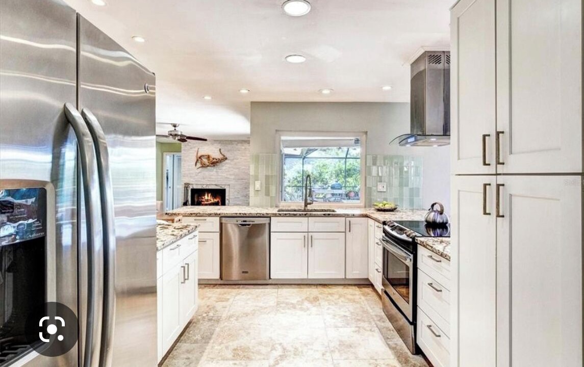 Photo of Kitchen in South Gate Ridge