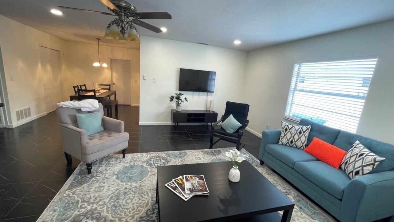 Photo of Livingroom in Temple Terrace