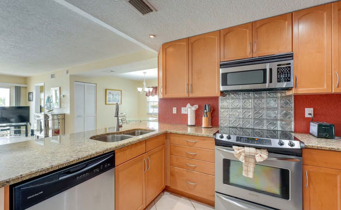 Photo of Kitchen in Capri Isle