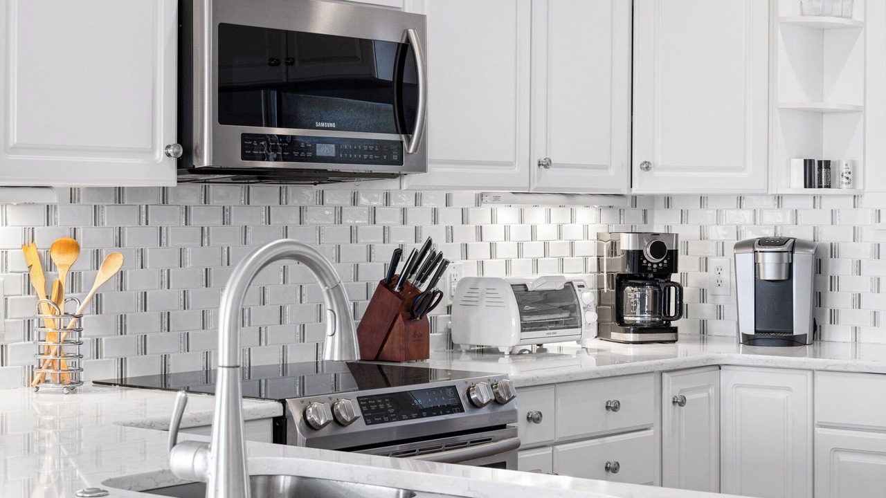 Photo of Kitchen in Flora's Bluff