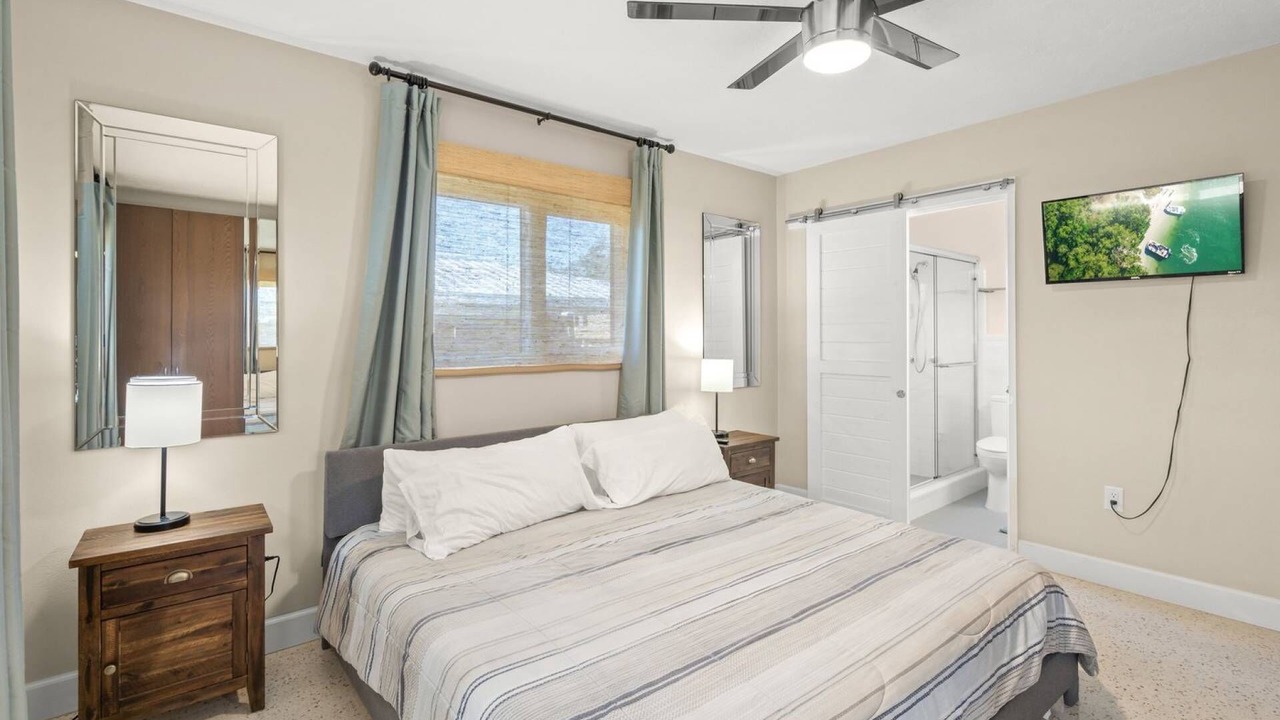 Photo of Bedroom in Ridge Wood Heights