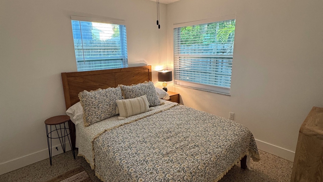 Photo of Bedroom in Sunset Beach