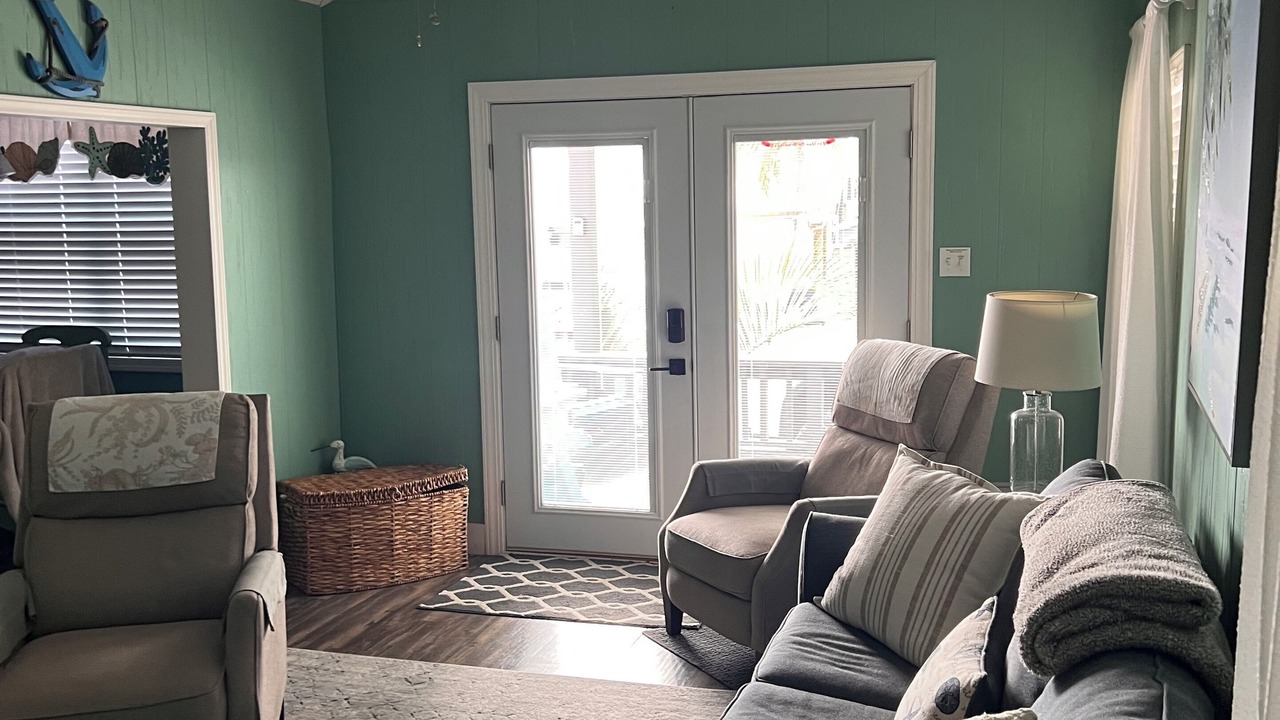 Photo of Livingroom in Surfside Beach