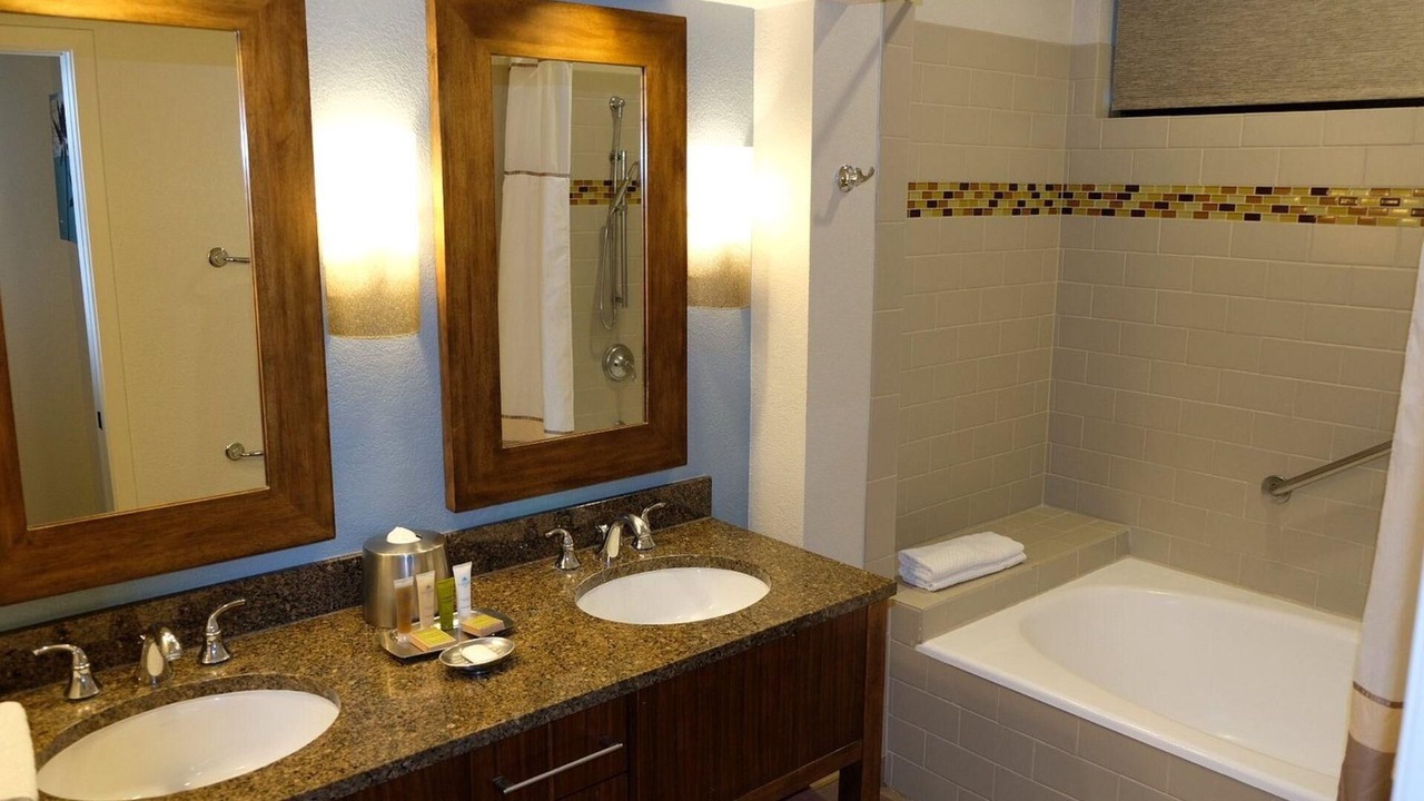 Photo of Bathroom in Waikoloa