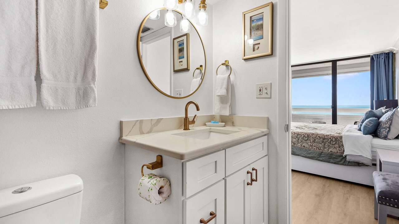 Photo of Bathroom in Redington Shores