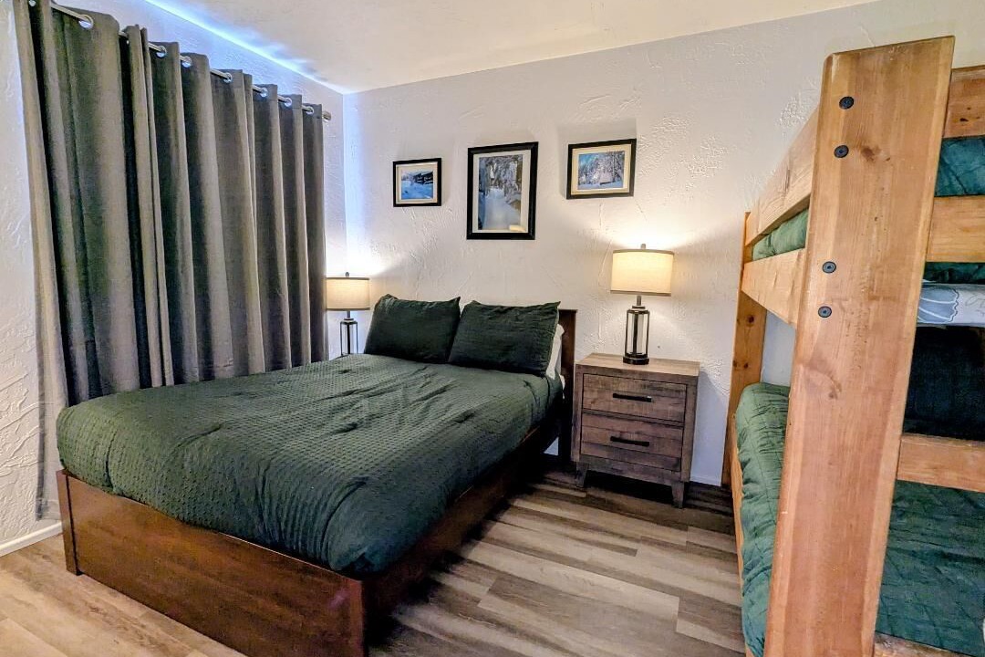Photo of Bedroom in Big Bear Lake