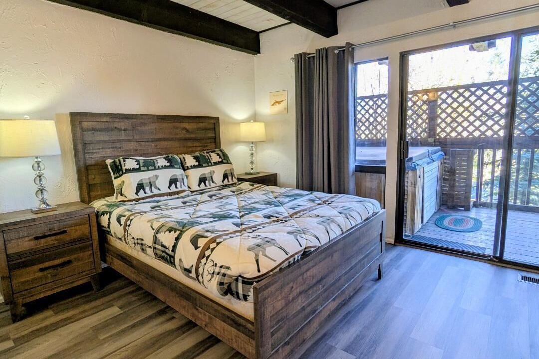 Photo of Bedroom in Big Bear Lake