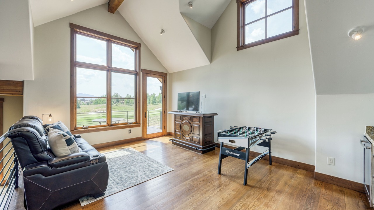 Photo of Bedroom in Three Peaks