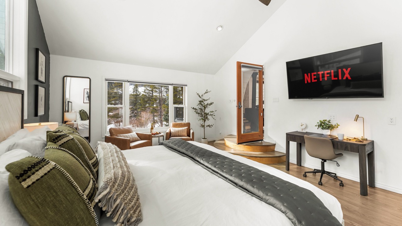 Photo of Bedroom in Blue River