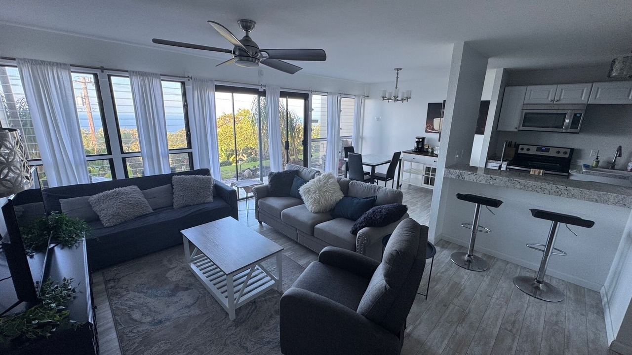 Photo of Livingroom in Honalo