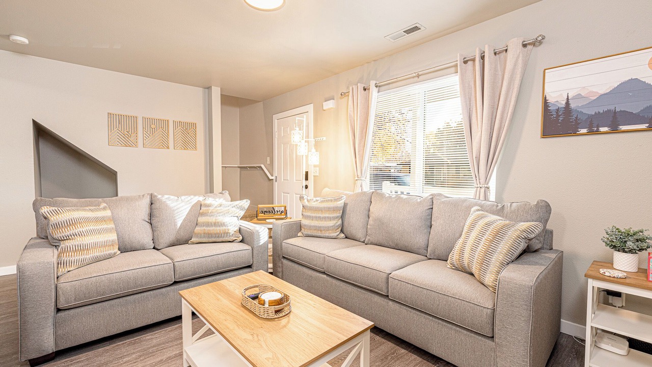 Photo of Livingroom in Veterans Park