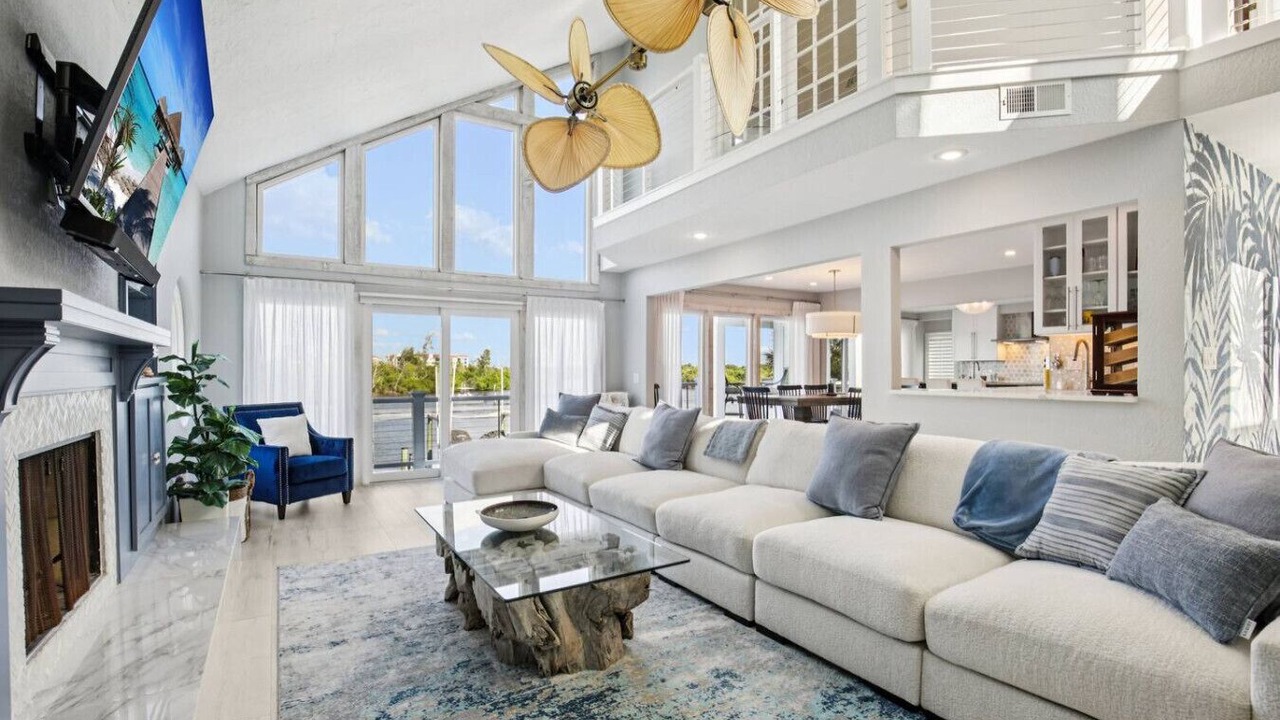 Photo of Livingroom in Siesta Key