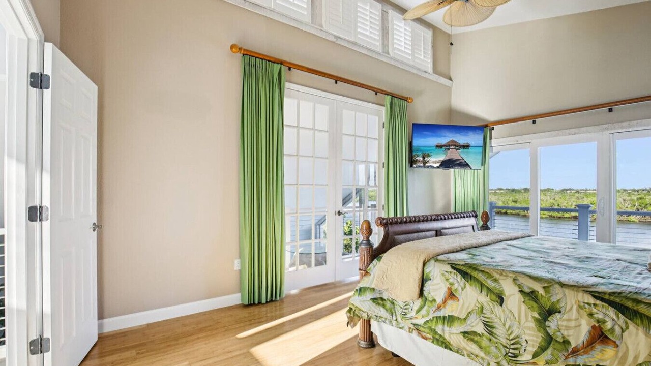 Photo of Bedroom in Siesta Key