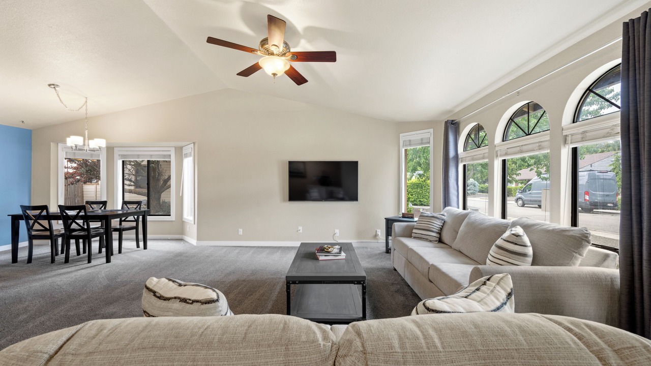 Photo of Livingroom in Boise Bench