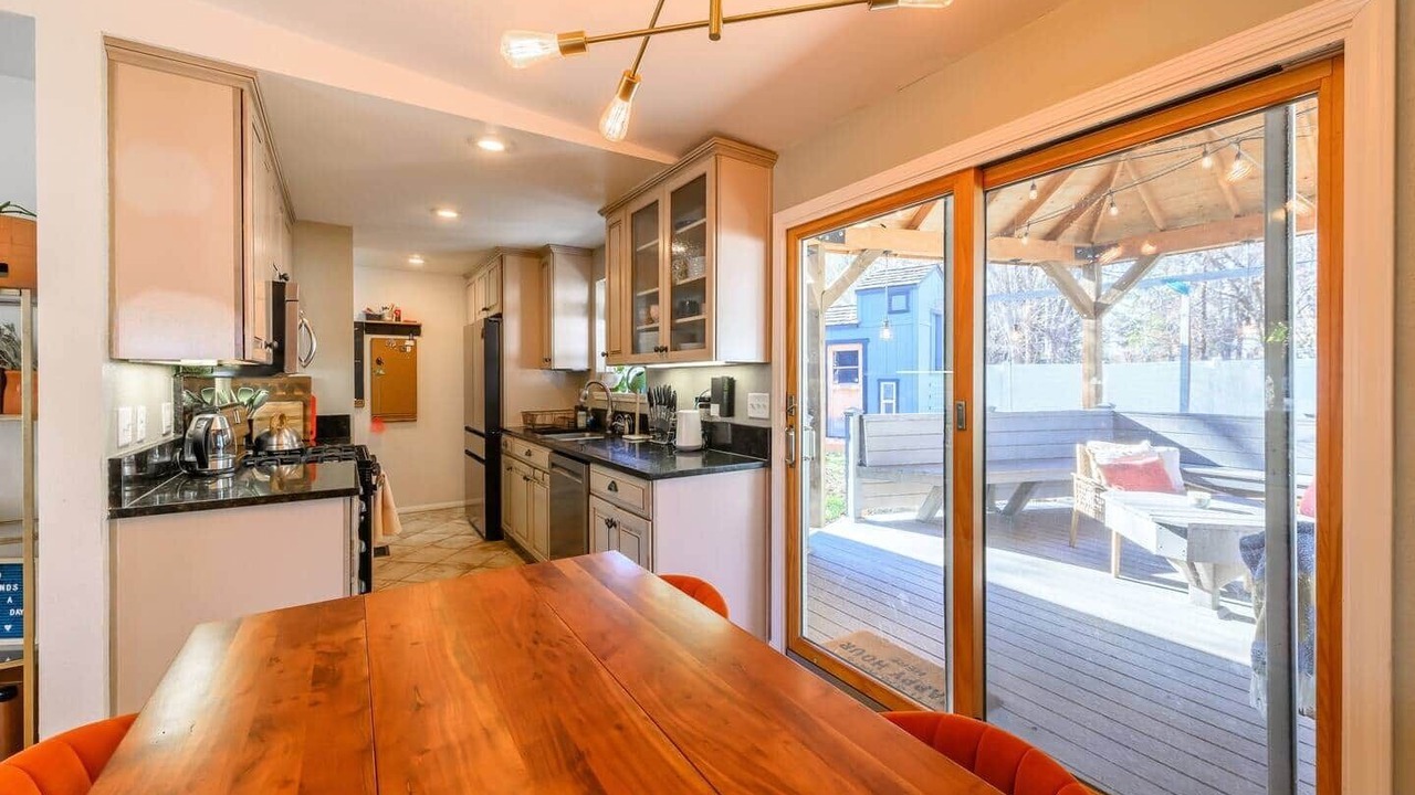 Photo of Kitchen in Veterans Park