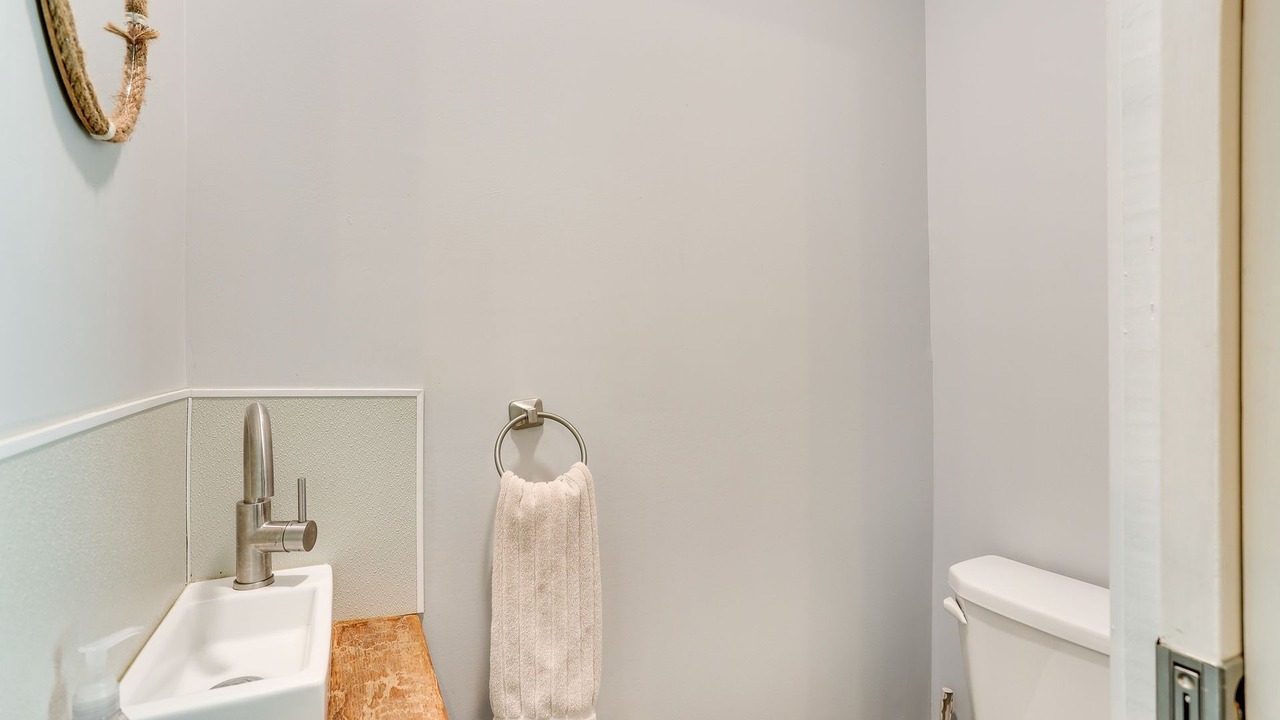 Photo of Bathroom in Wagontown