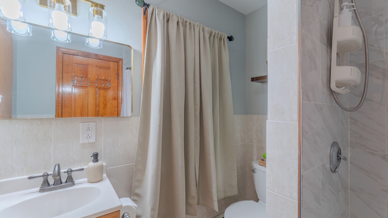 Photo of Bathroom in Inman Square