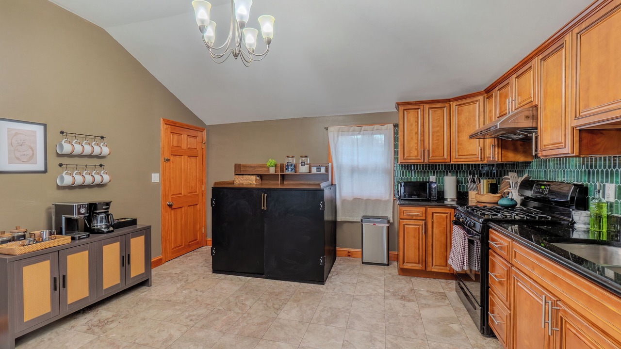 Photo of Kitchen in Inman Square