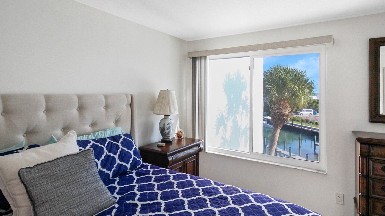 Photo of Bedroom in Sarasota