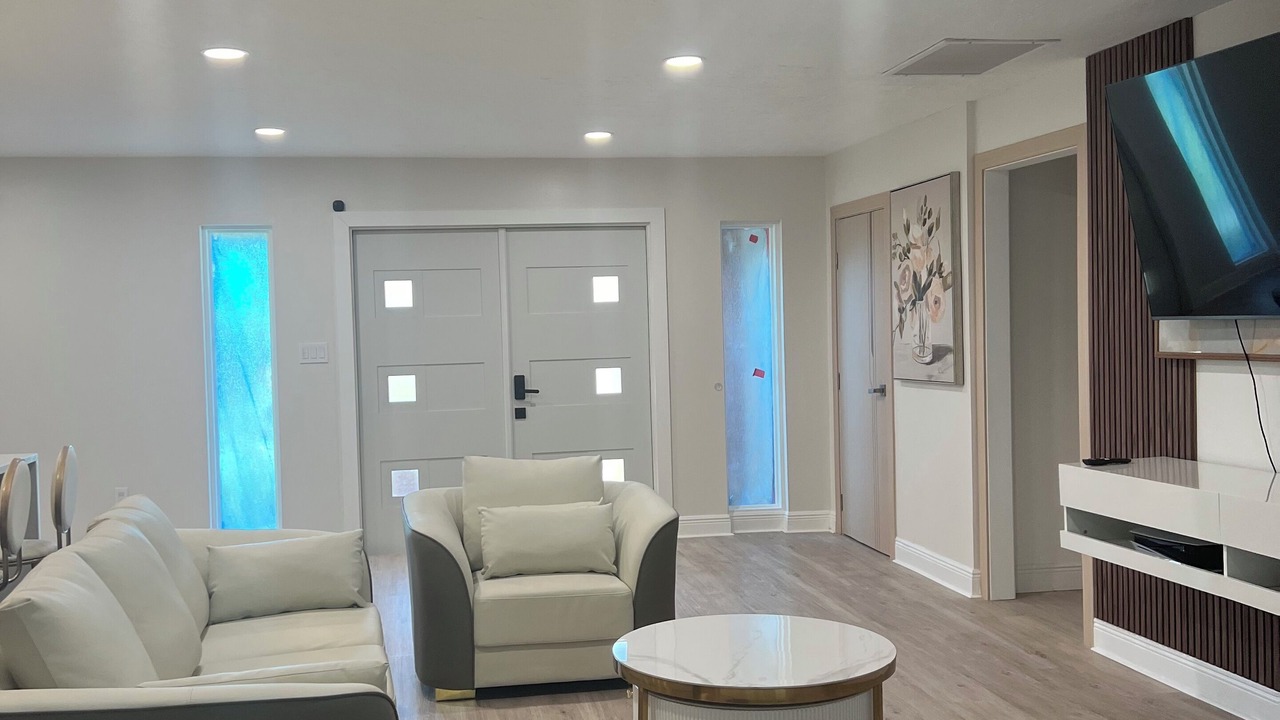 Photo of Livingroom in South Gate Ridge
