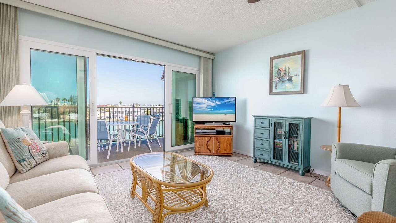 Photo of Livingroom in Sunset Beach