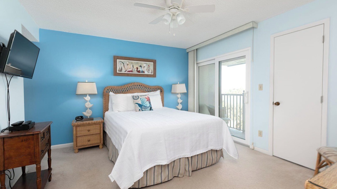 Photo of Bedroom in Sunset Beach