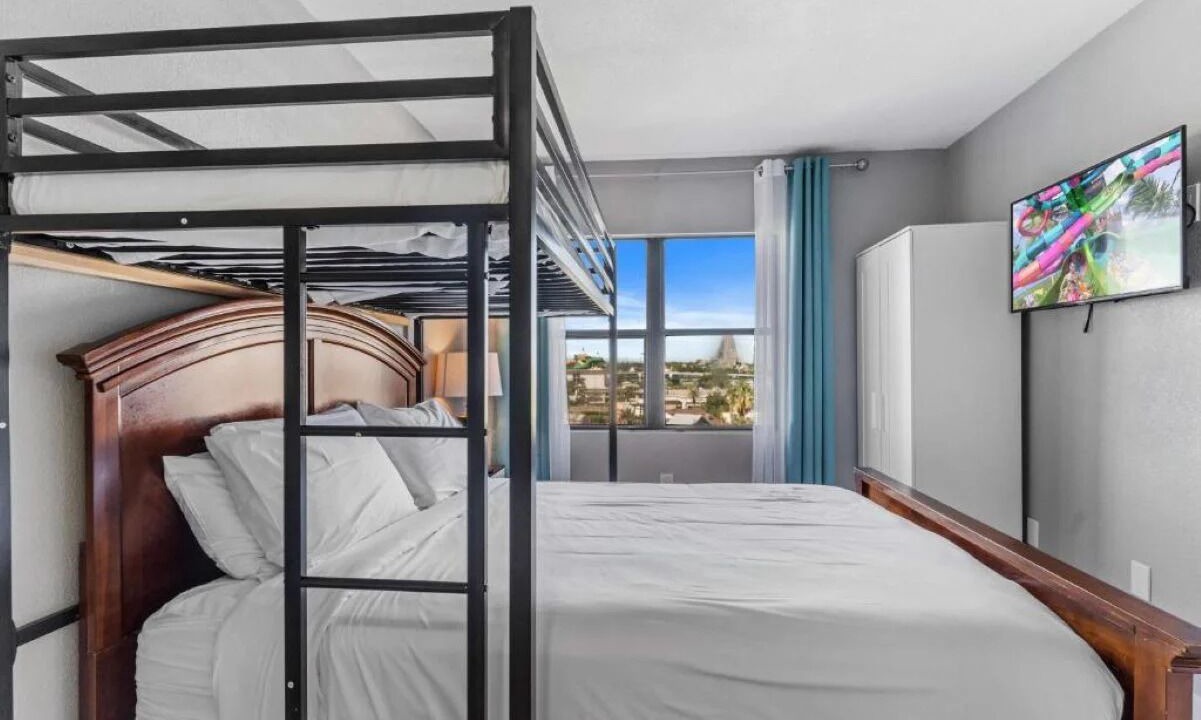 Photo of Bedroom in Southwest Orlando