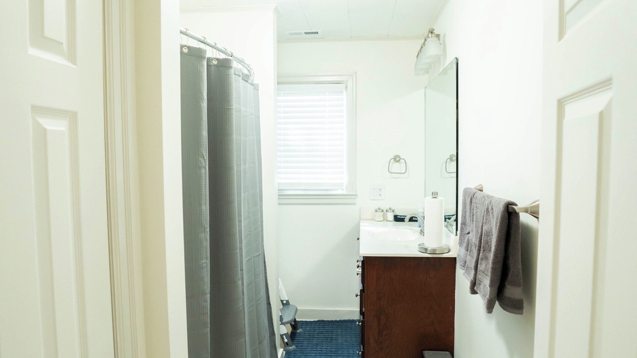 Photo of Bathroom in Sampson County