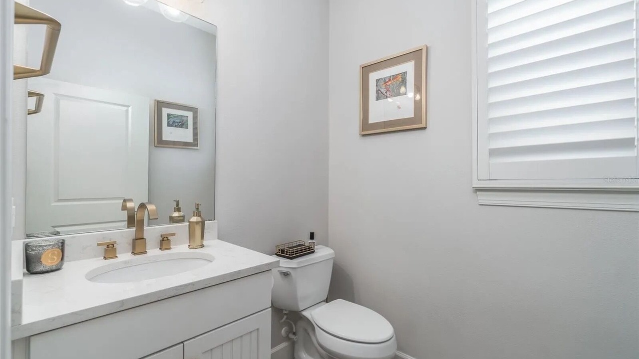 Photo of Bathroom in Pinellas Point