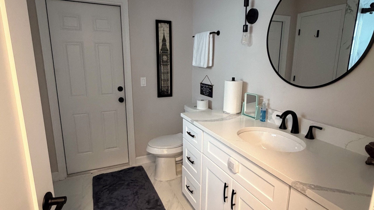 Photo of Bathroom in Lochmoor Waterway Estates