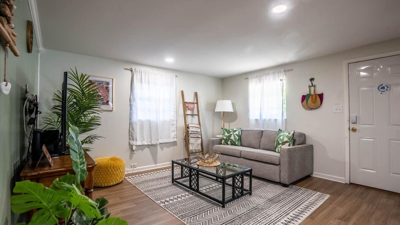 Photo of Livingroom in Sulphur Springs