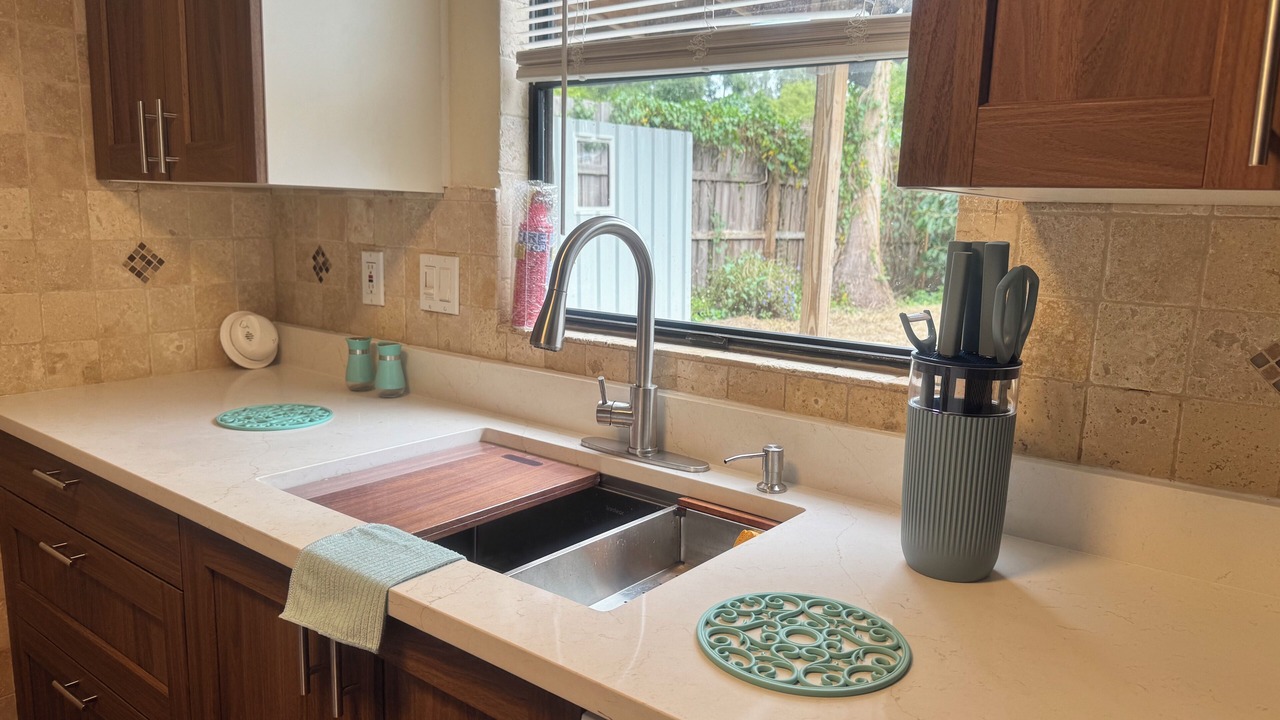 Photo of Kitchen in South Gate Ridge