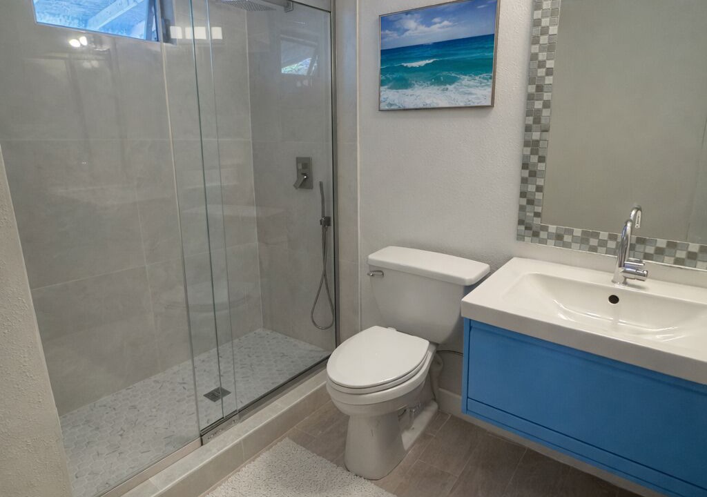 Photo of Bathroom in South Gate Ridge