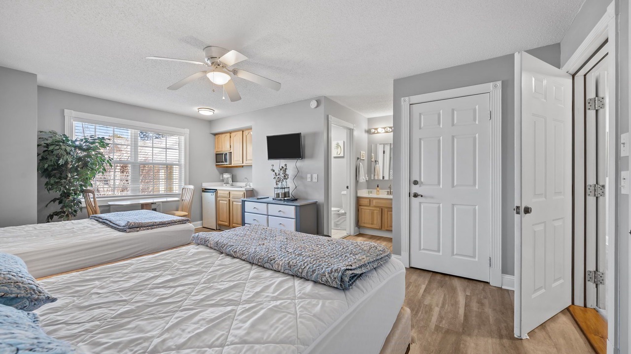 Photo of Bedroom in Calabash