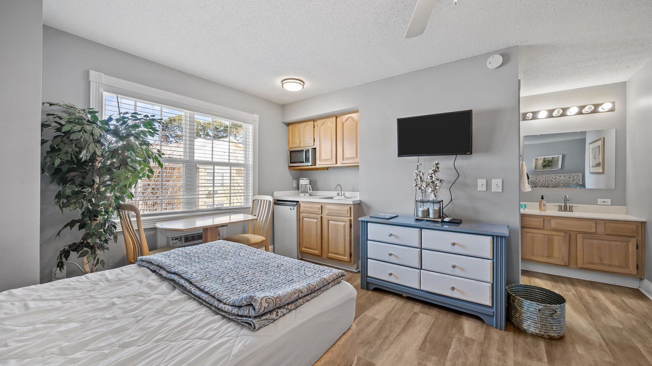 Photo of Bedroom in Calabash