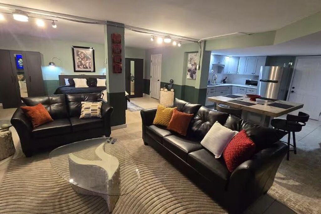 Photo of Livingroom in Capri Isle