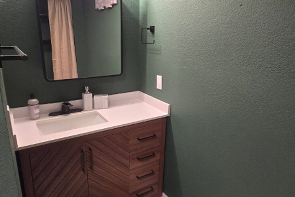 Photo of Bathroom in Capri Isle