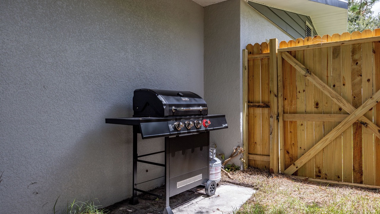 Photo of Outdoor in South Gate Ridge