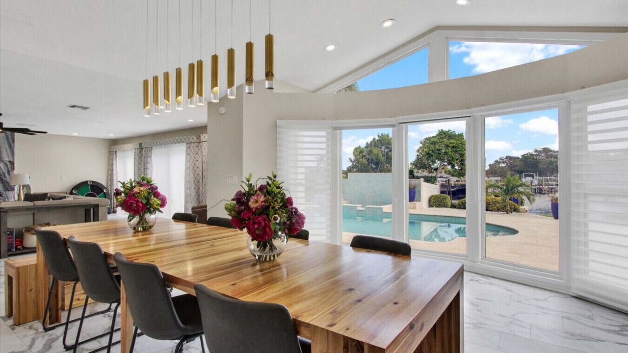 Photo of Bedroom in Harbor Hills