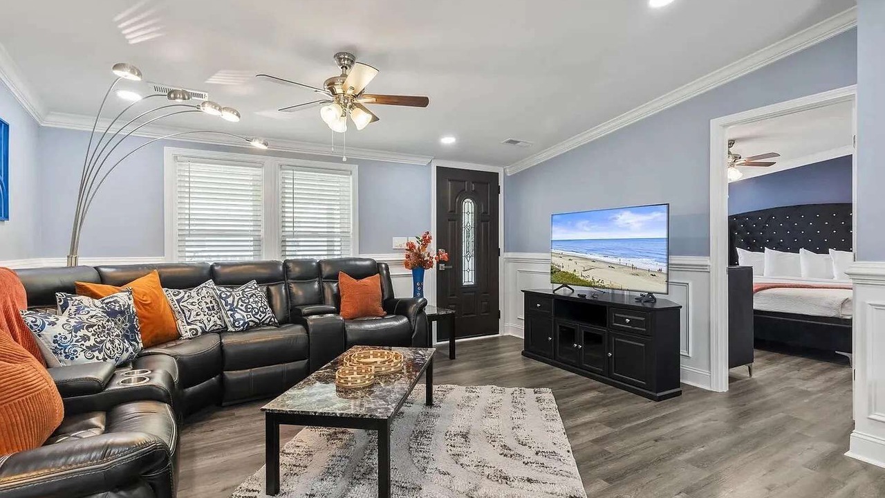 Photo of Livingroom in Little River