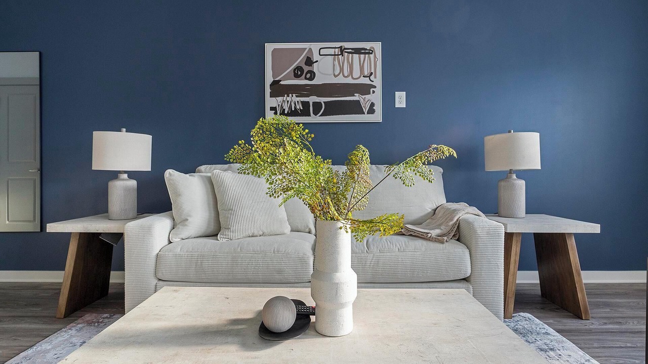 Photo of Livingroom in Longs