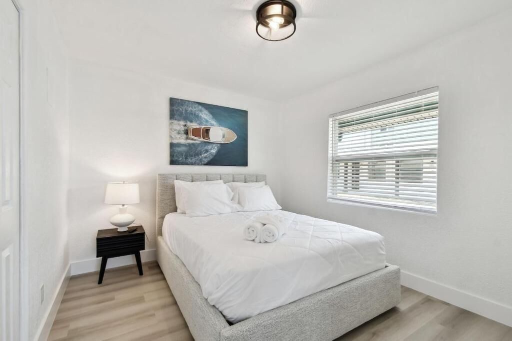 Photo of Bedroom in Treasure Island