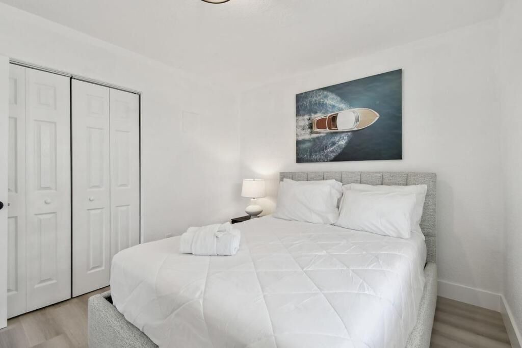 Photo of Bedroom in Treasure Island
