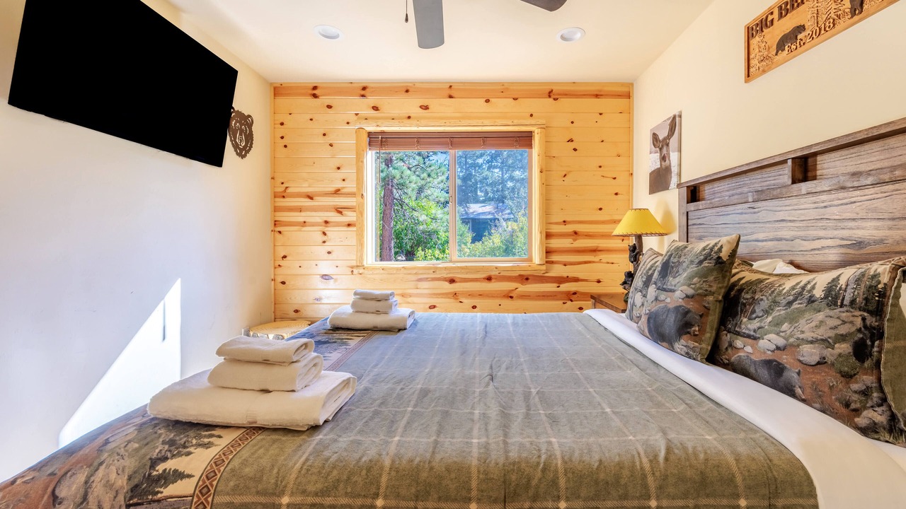 Photo of Bedroom in Big Bear Lake