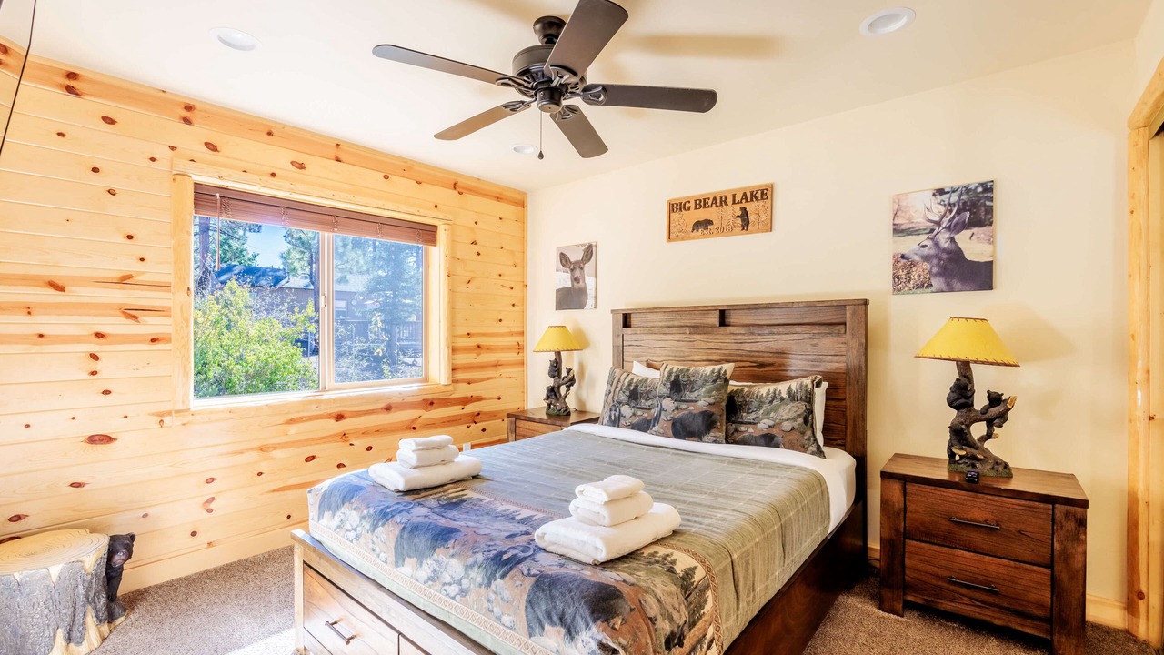 Photo of Bedroom in Big Bear Lake