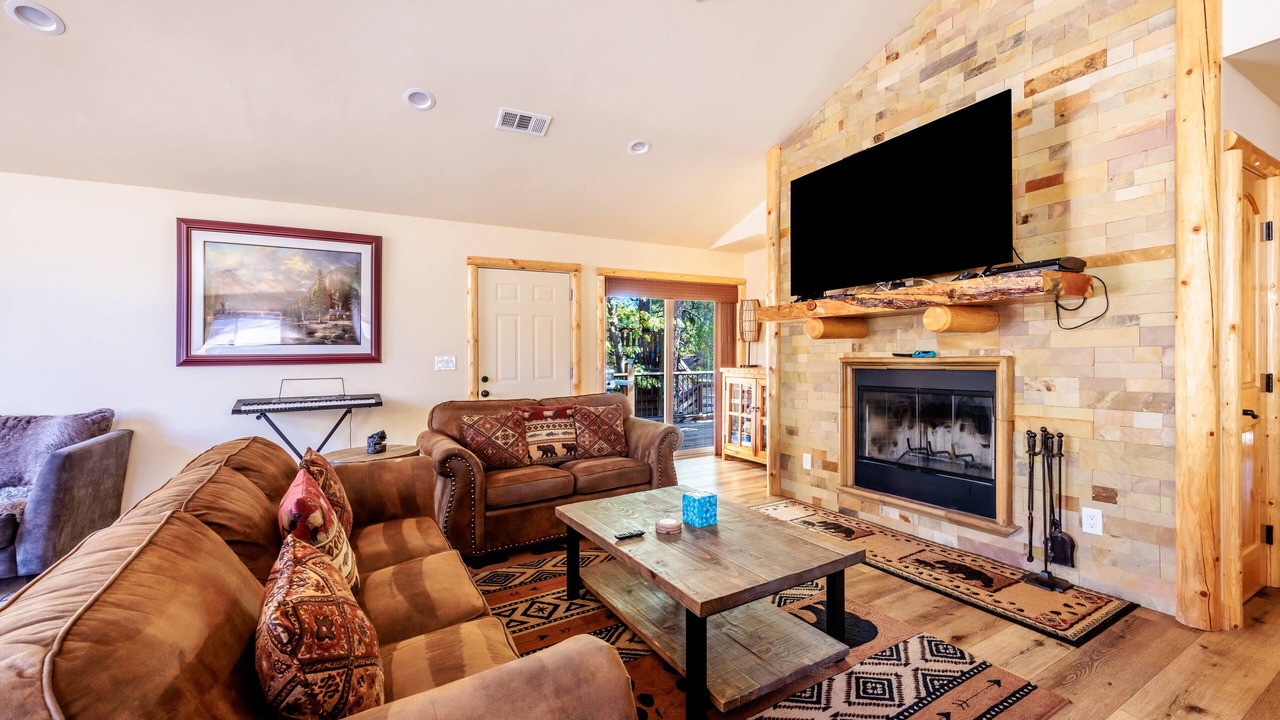 Photo of Livingroom in Big Bear Lake