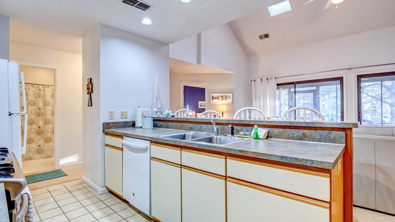 Photo of Kitchen in Sea Trail