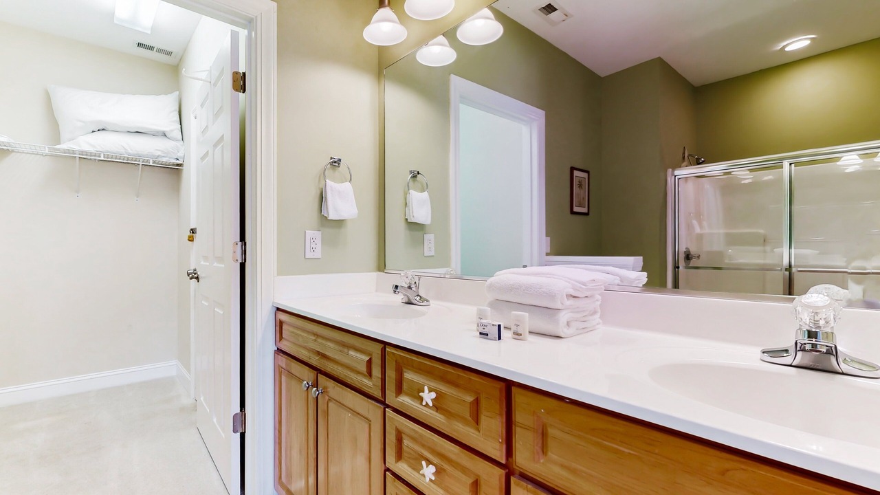 Photo of Bathroom in Sunset Beach