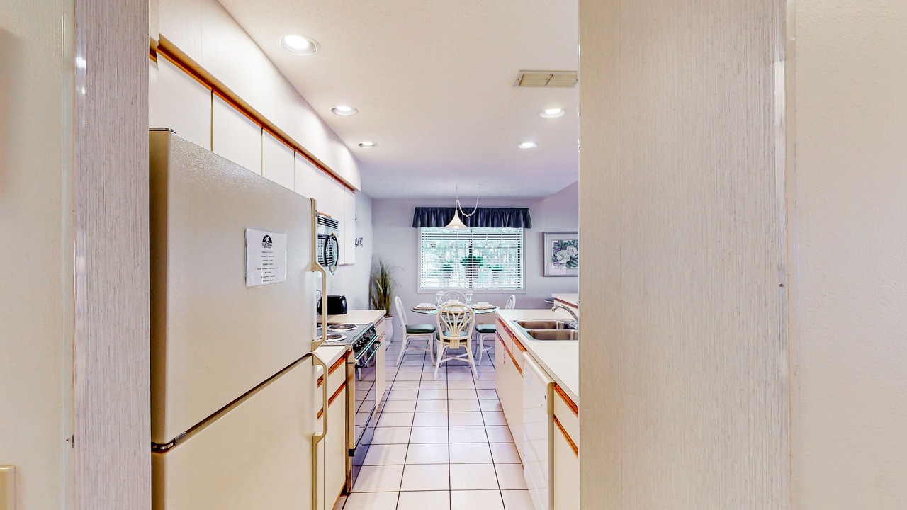 Photo of Kitchen in Sea Trail