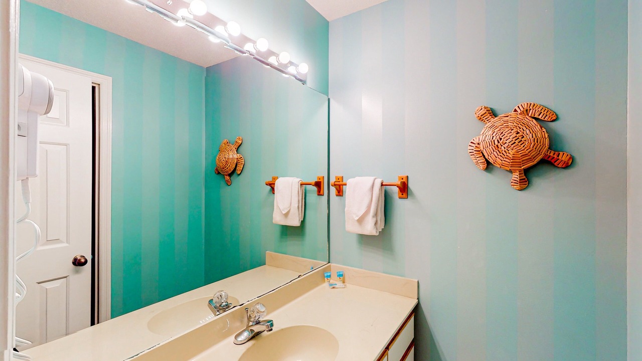 Photo of Bathroom in Sea Trail